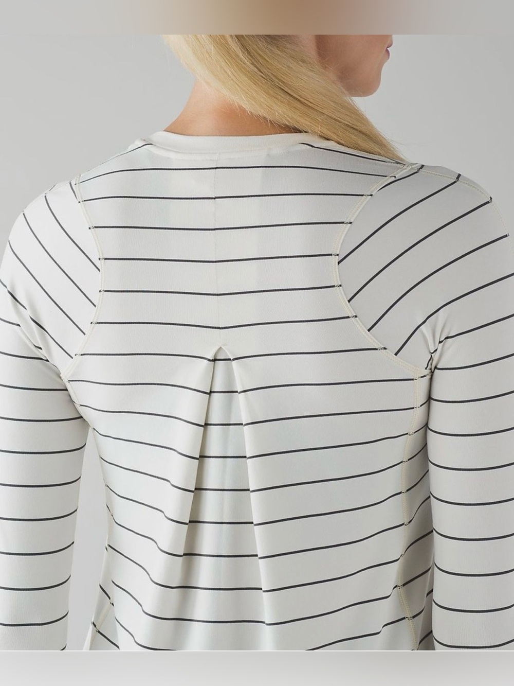 Lululemon Size 6 Tuck And Flow Long Sleeve Silver Spoon Angel Wing Stripes Rulu